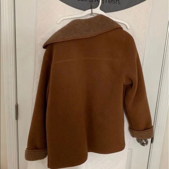 Jacket - Picture 4 of 4